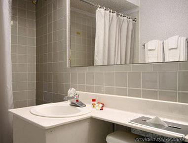 Super 8 Motel - Raritan Phòng bức ảnh
